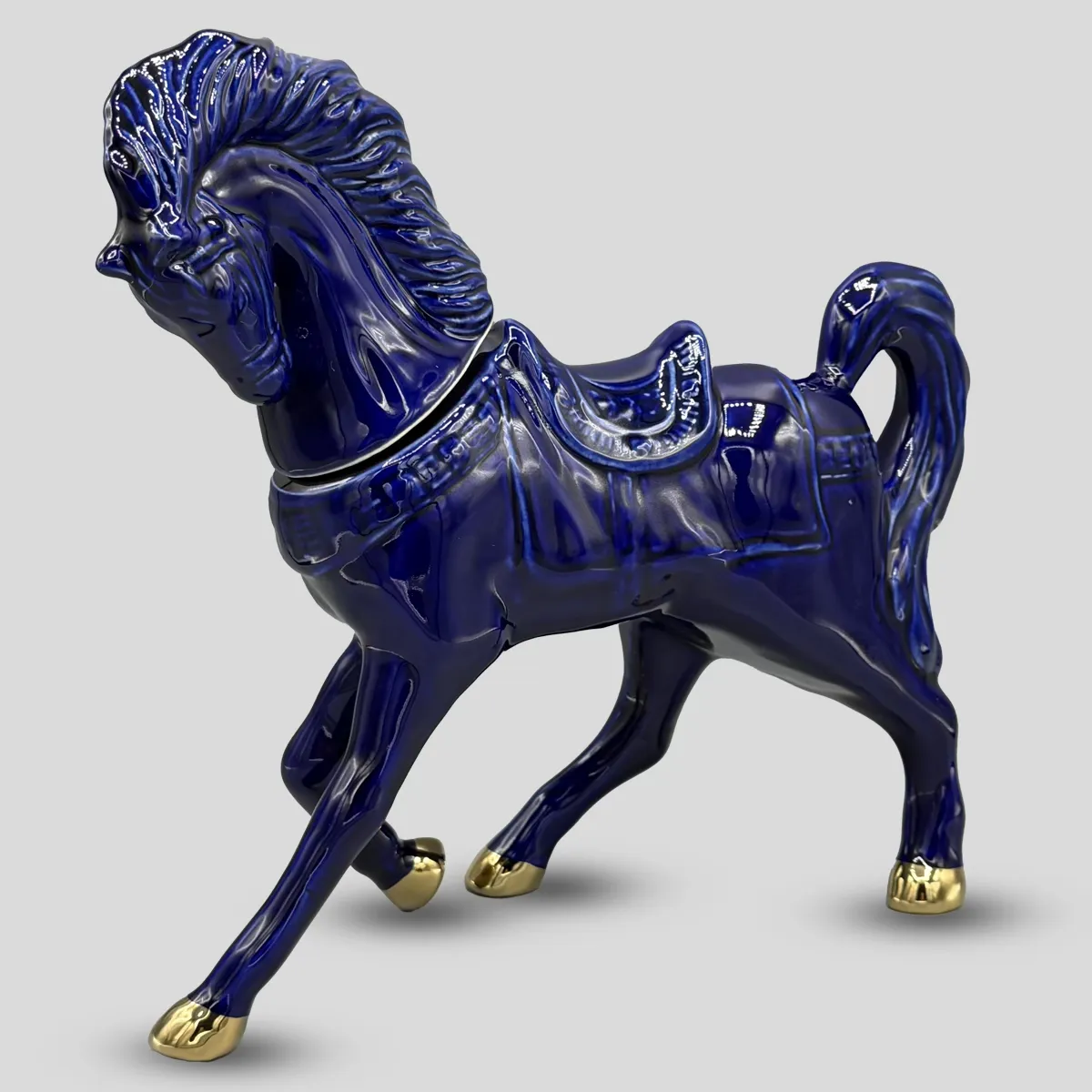 cavallo in ceramica di colore blue di Natural Style.